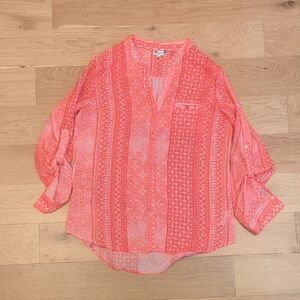 Kut from the Kloth Coral Patterned Blouse
